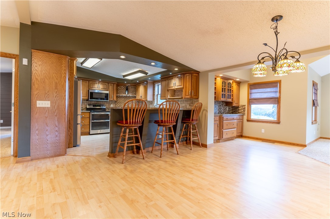 6795 Alliance Road Northwest Malvern, OH 44644 - Photo 7 of 35 Dining and kitchen bar