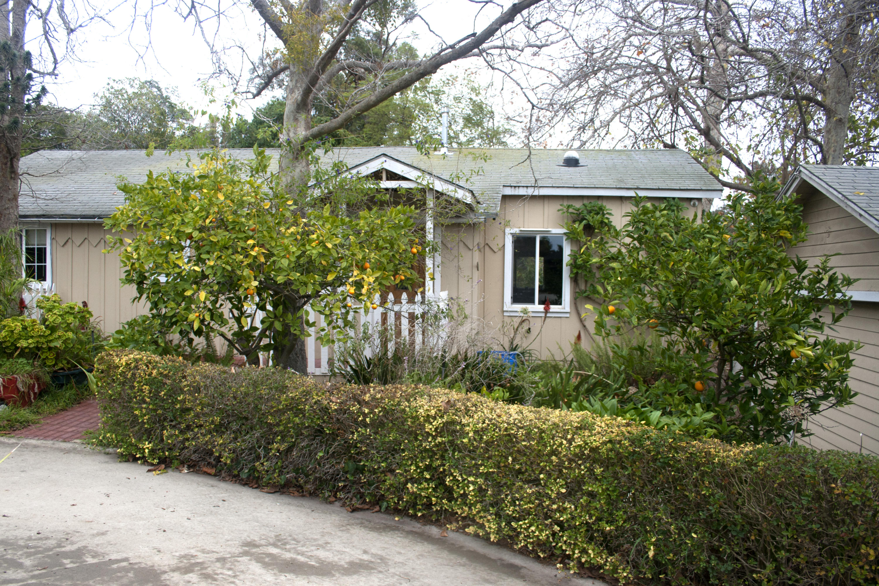 3863 Fairfax Road Santa Barbara, CA 93110 - Photo 2 of 28 House