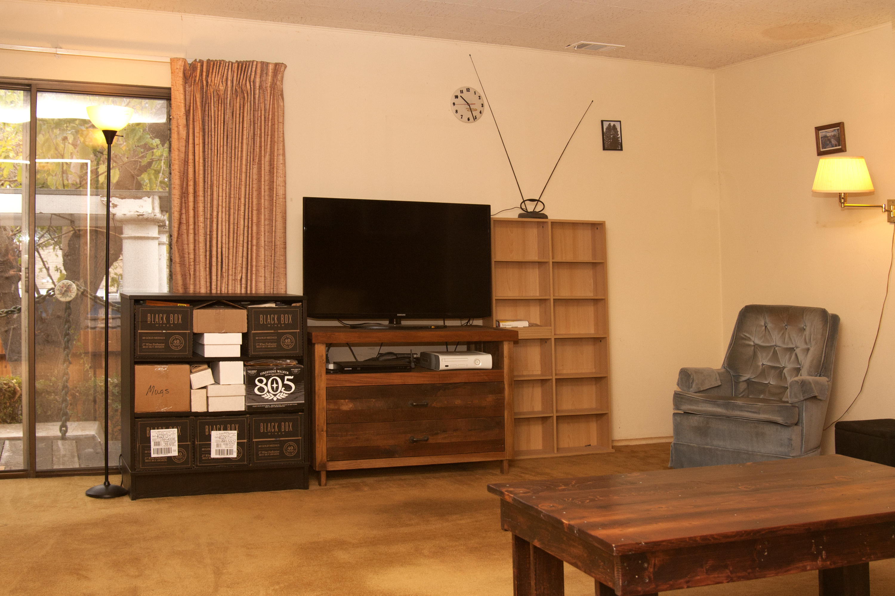 3863 Fairfax Road Santa Barbara, CA 93110 - Photo 6 of 28 Living Room 1