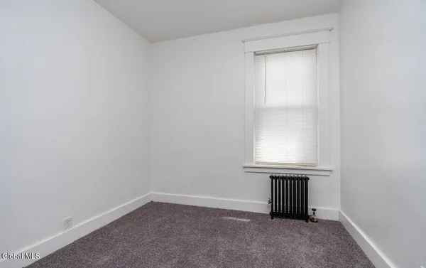 $2,500 | 1538 Nott Street, Schenectady, NY 12308