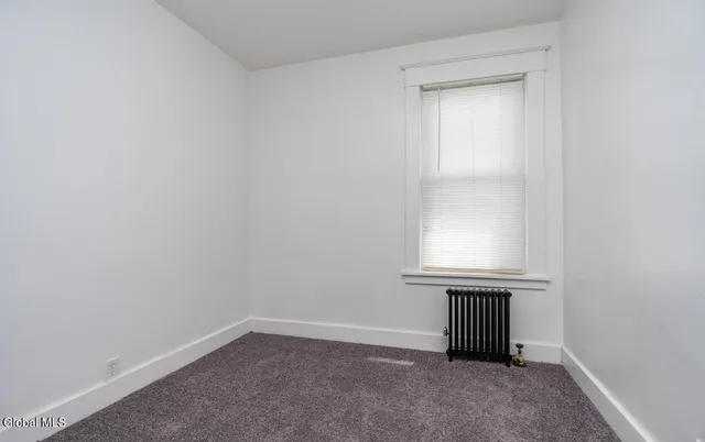 $2,500 | 1538 Nott Street, Schenectady, NY 12308