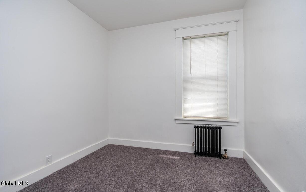 1538 Nott Street Schenectady, NY 12308 - Photo 16 of 44 16