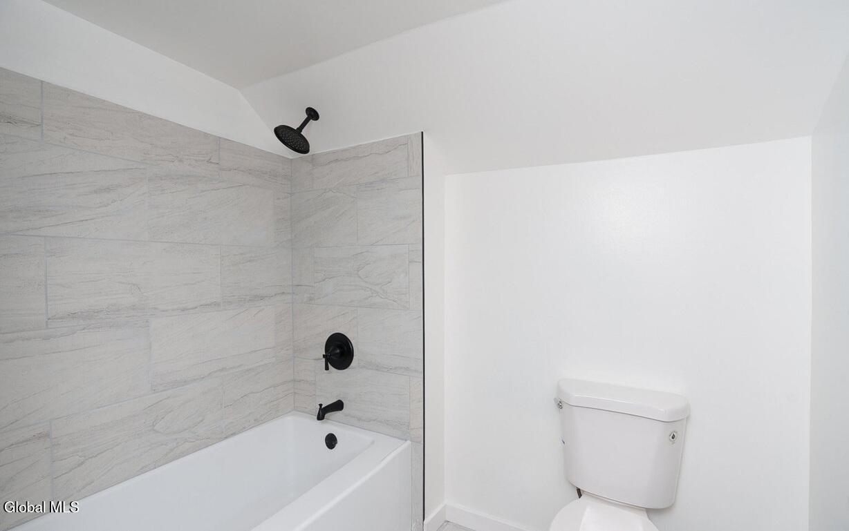 1538 Nott Street Schenectady, NY 12308 - Photo 28 of 44 28