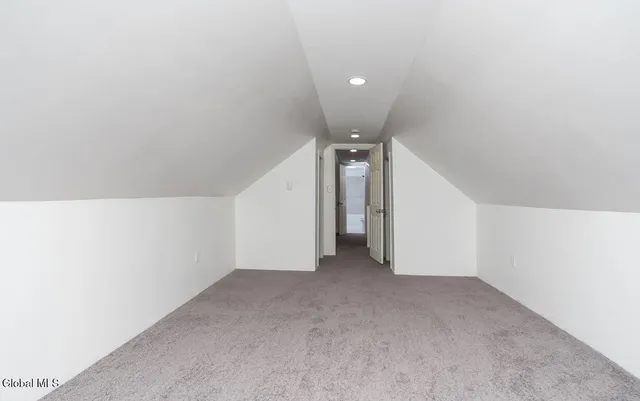 $2,500 | 1538 Nott Street, Schenectady, NY 12308