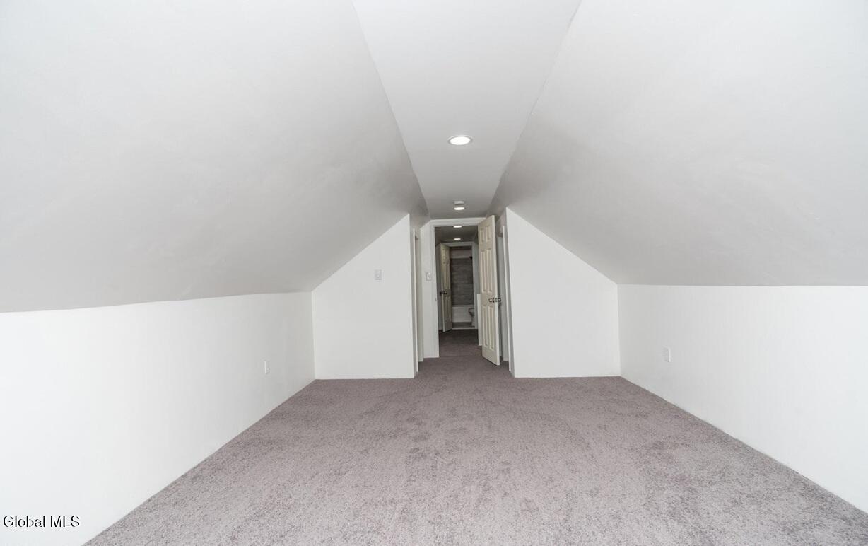 1538 Nott Street Schenectady, NY 12308 - Photo 34 of 44 34