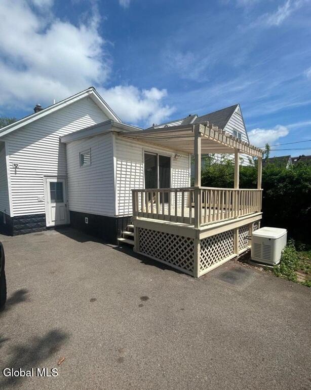 1538 Nott Street Schenectady, NY 12308 - Photo 43 of 44 43