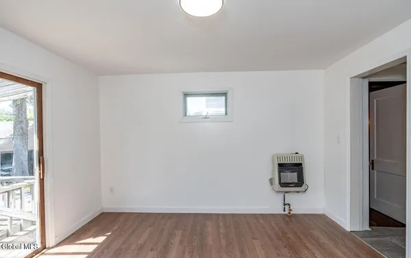 $2,500 | 1538 Nott Street, Schenectady, NY 12308