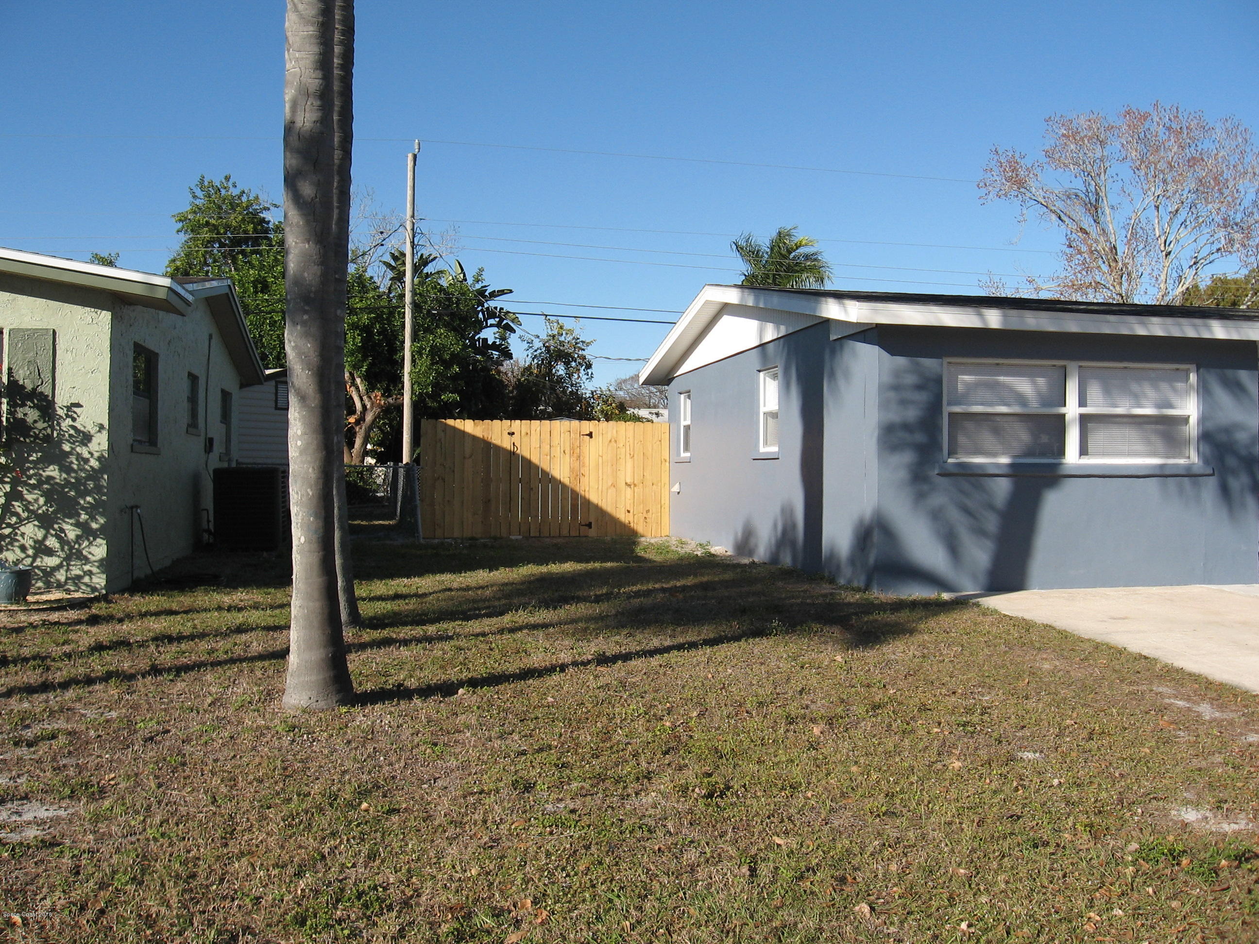 2114 Woodbury Road Melbourne, FL 32935 - Photo 4 of 31 IMG_1874
