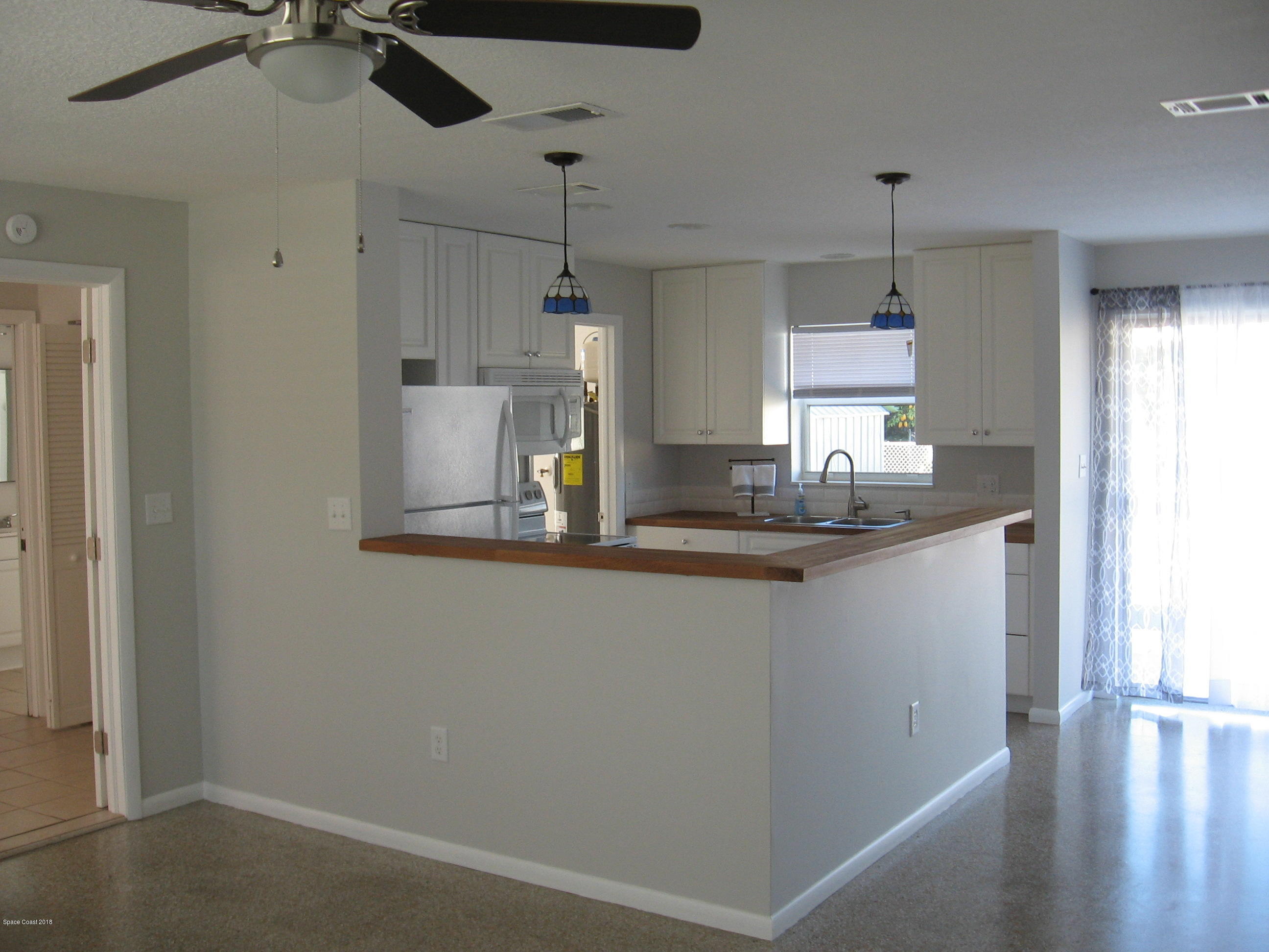 2114 Woodbury Road Melbourne, FL 32935 - Photo 9 of 31 IMG_1876