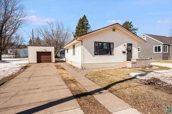 $219,900 | 415 14th Street, Cloquet, MN 55720