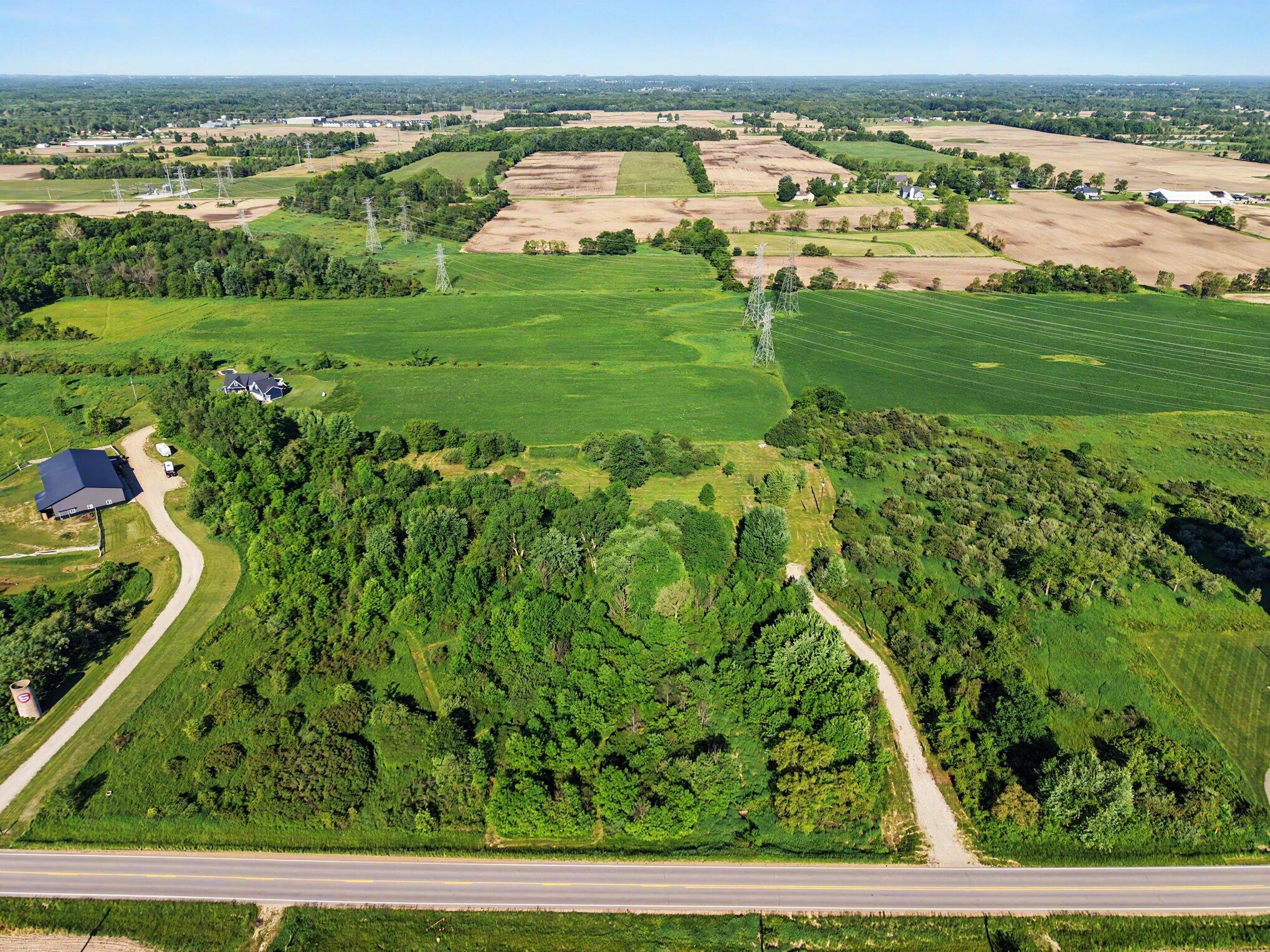 8983 36th Avenue Southwest Jenison, MI 49428 - Photo 14 of 28 013_file_2511