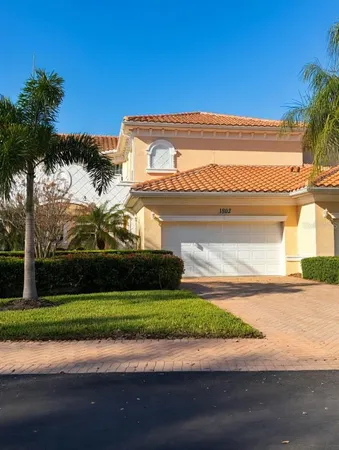 $2,500 | 1802 Triano Circle, Unit 1802, Venice, FL 34292