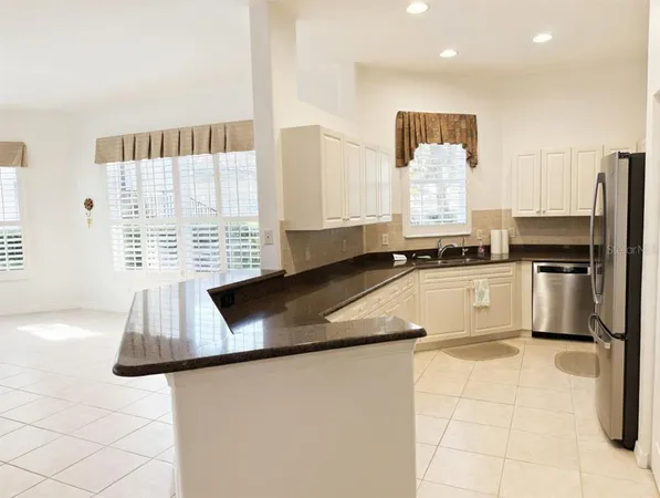 $2,500 | 1802 Triano Circle, Unit 1802, Venice, FL 34292