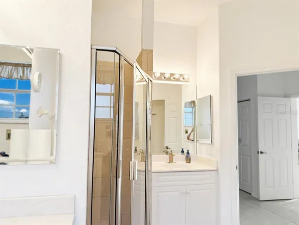 $2,500 | 1802 Triano Circle, Unit 1802, Venice, FL 34292