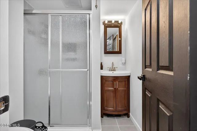 $450,000 | 500 Highway 146, Guilderland, NY 12009