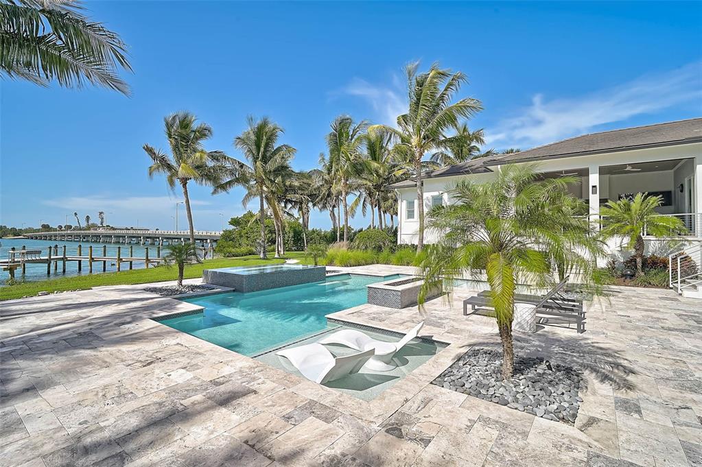 101 Seagull Lane Sarasota, FL 34236 - Photo 64 of 90