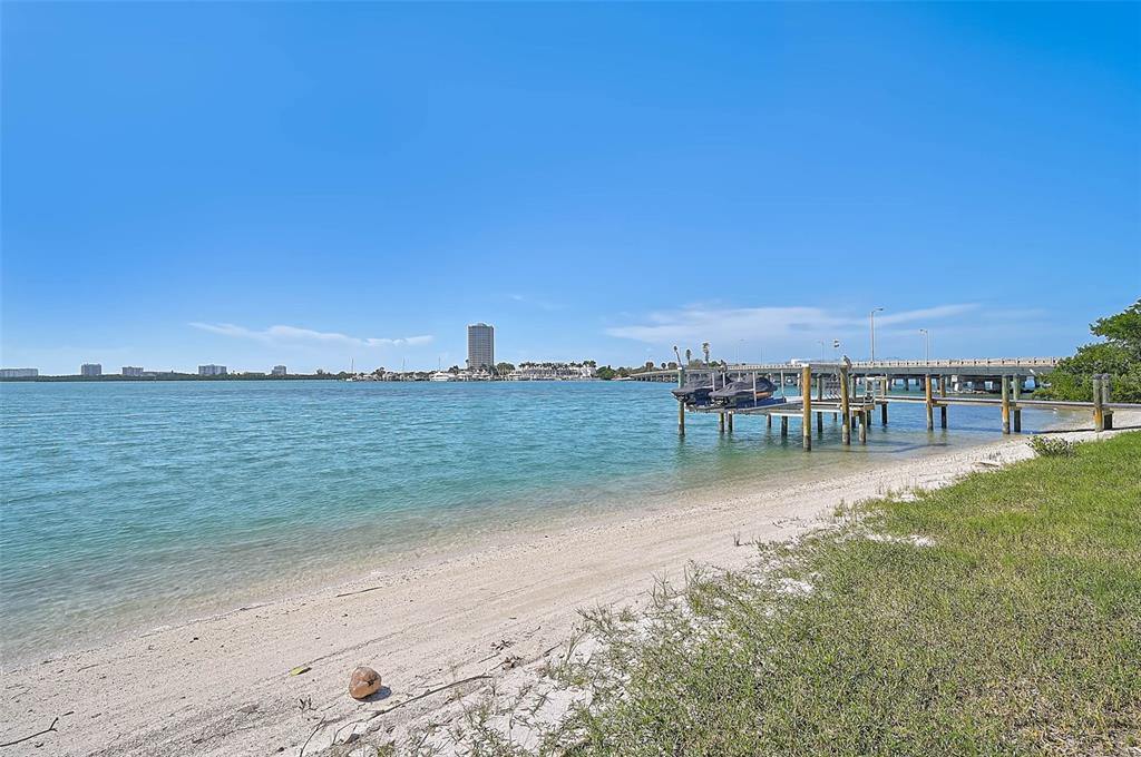 101 Seagull Lane Sarasota, FL 34236 - Photo 75 of 90