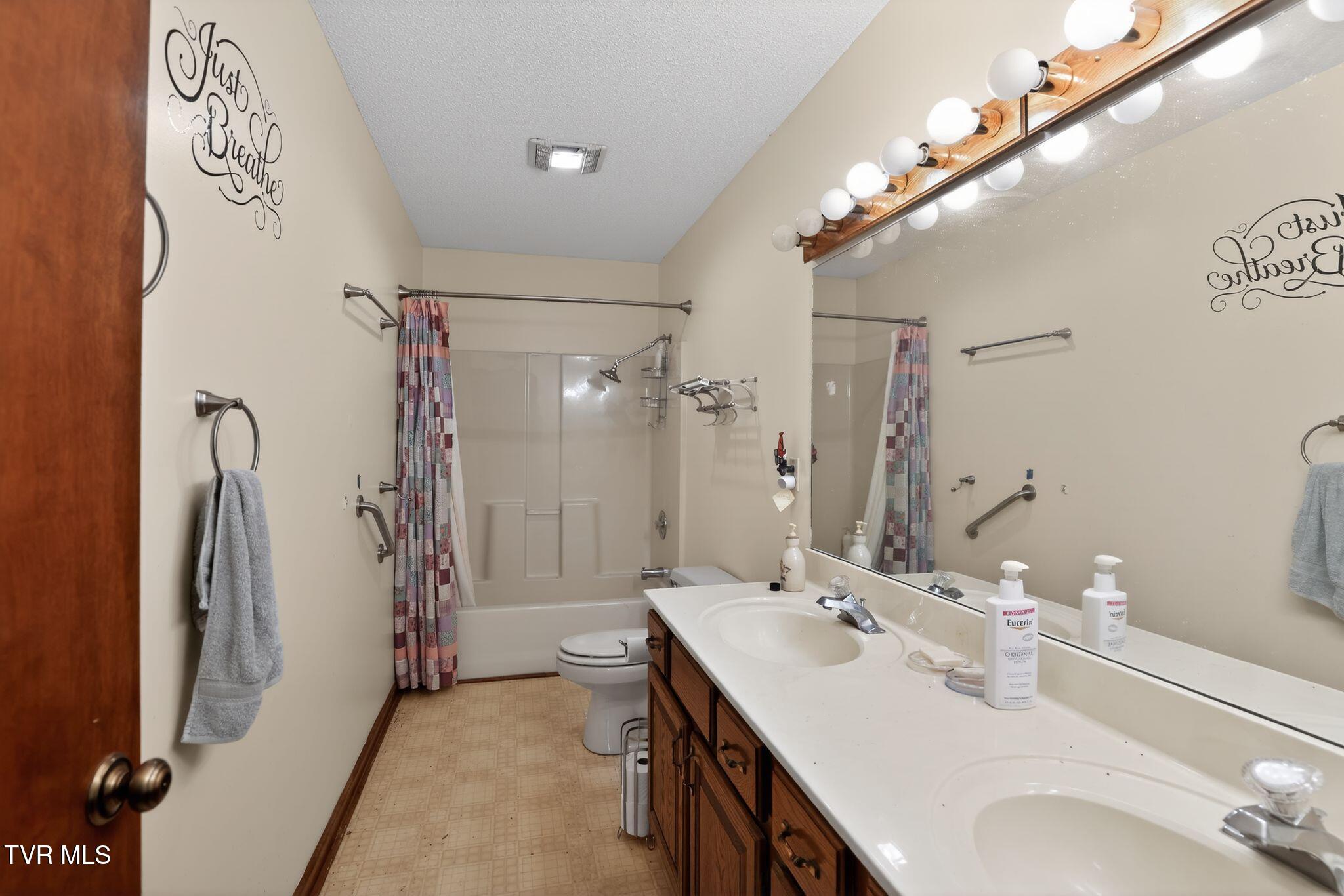 604 Cripple Creek Road Watauga, TN 37694 - Photo 21 of 52 21