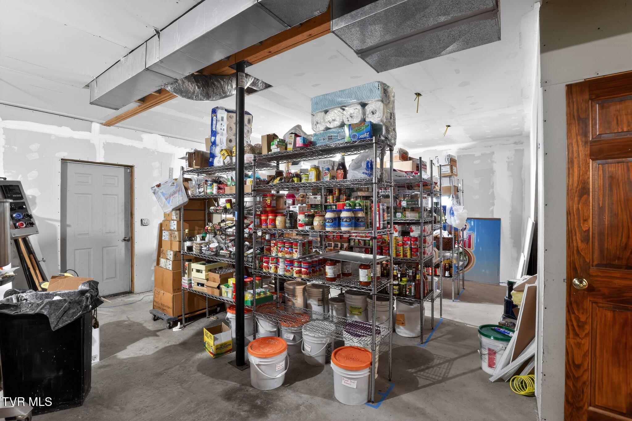 604 Cripple Creek Road Watauga, TN 37694 - Photo 24 of 52 24