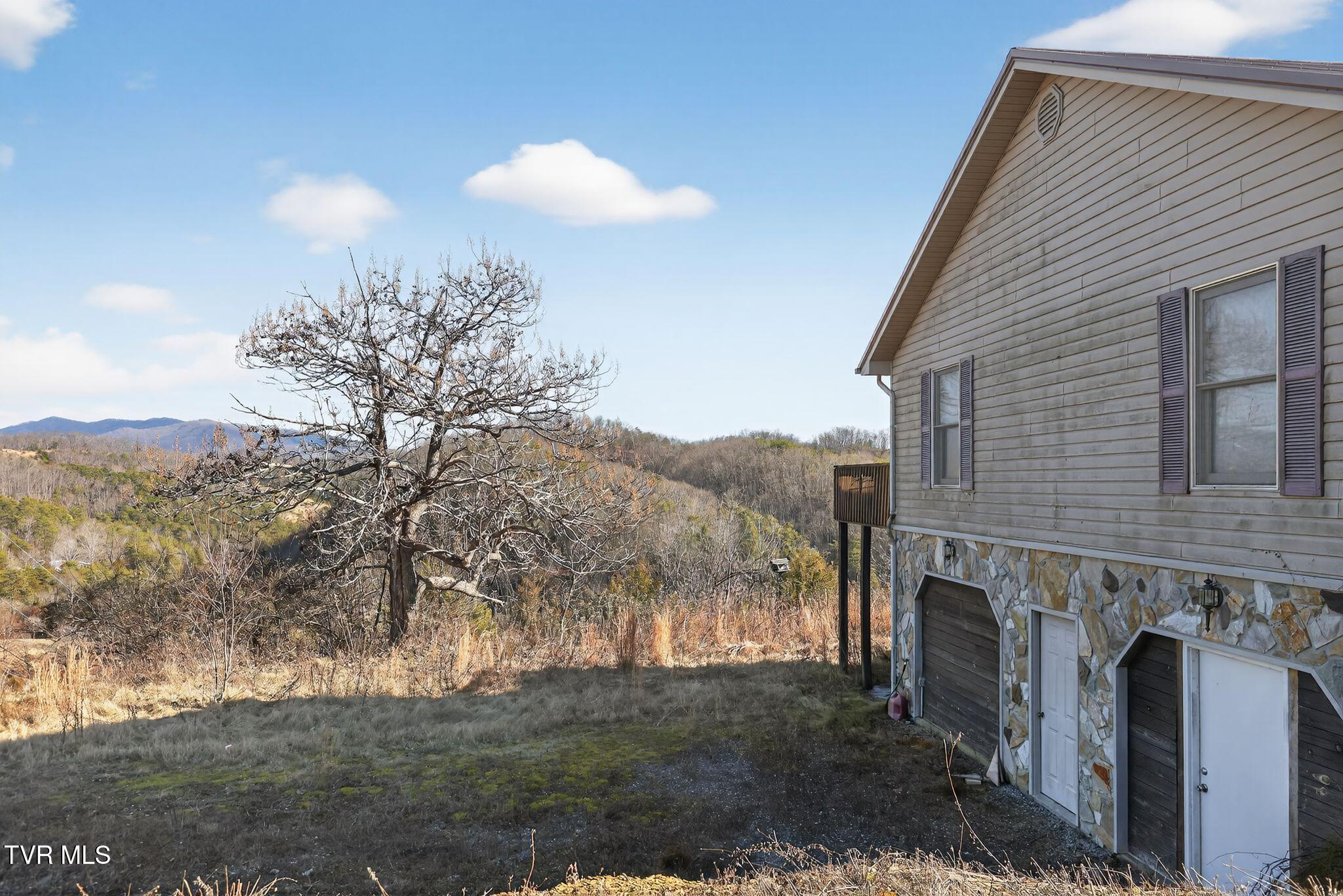 604 Cripple Creek Road Watauga, TN 37694 - Photo 31 of 52 31