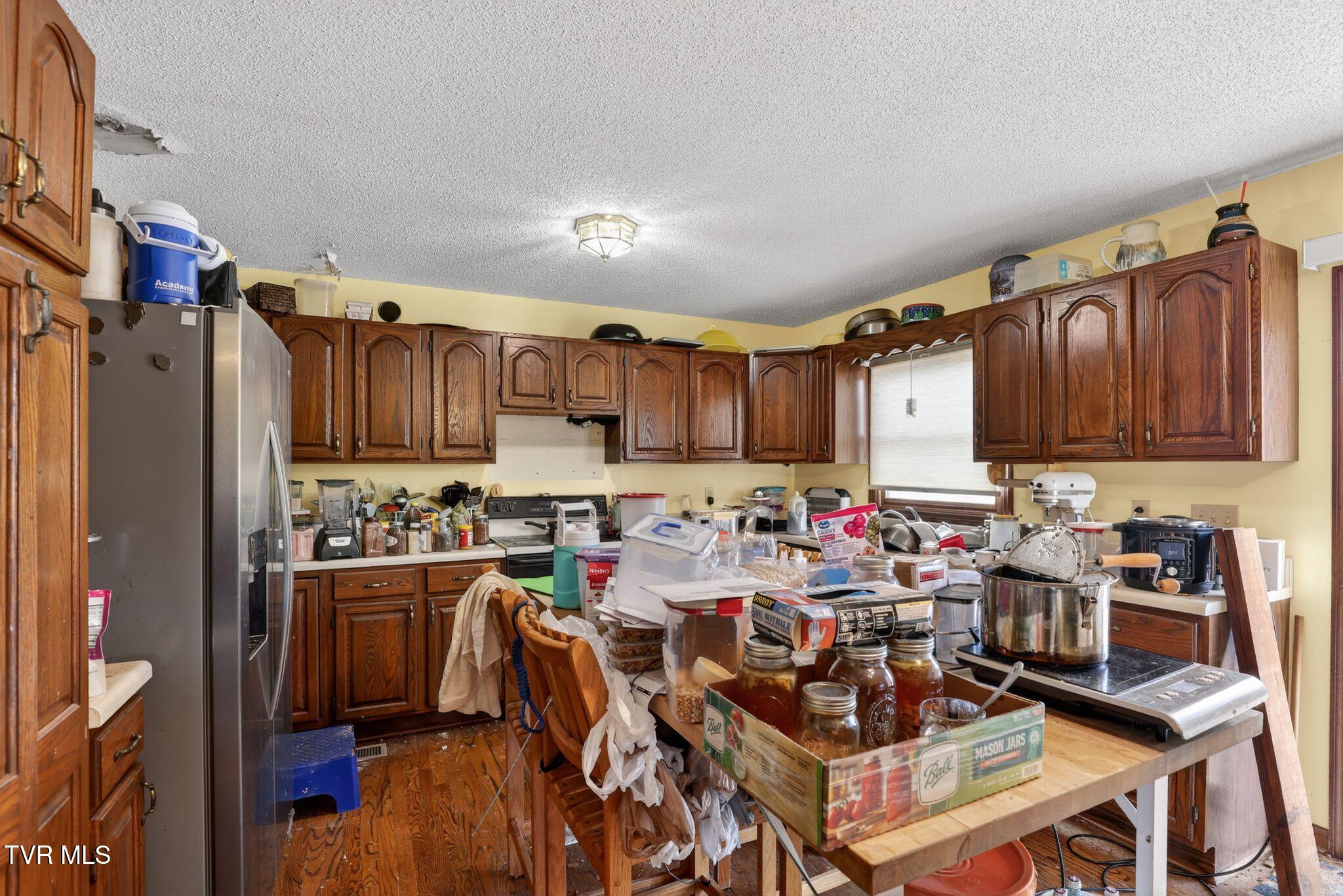 604 Cripple Creek Road Watauga, TN 37694 - Photo 6 of 52 6