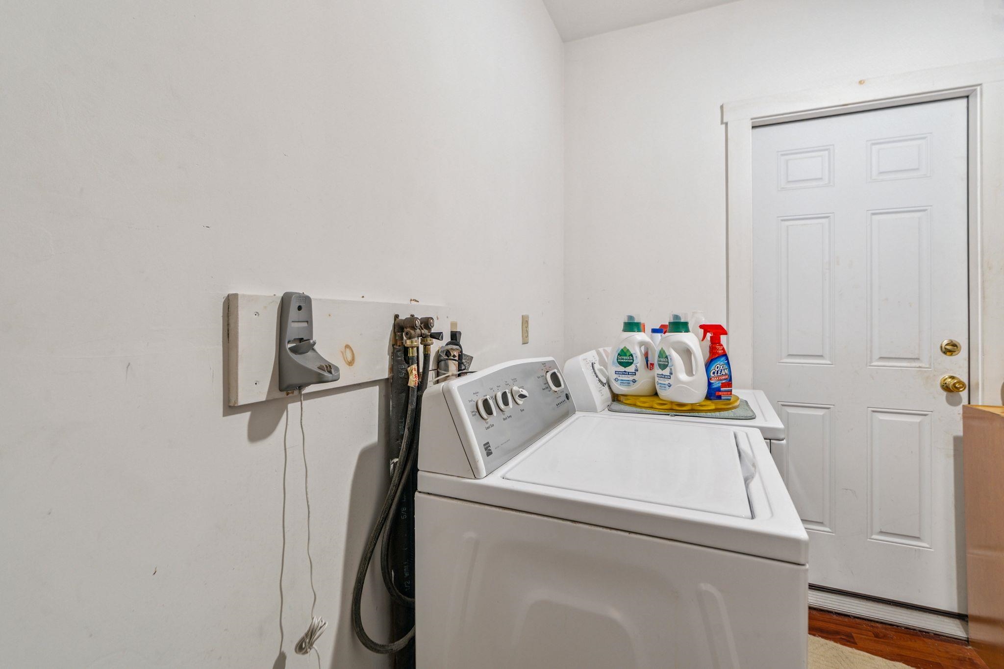 6852 Highway 4 Bridgewater, VT 05035 - Photo 27 of 34