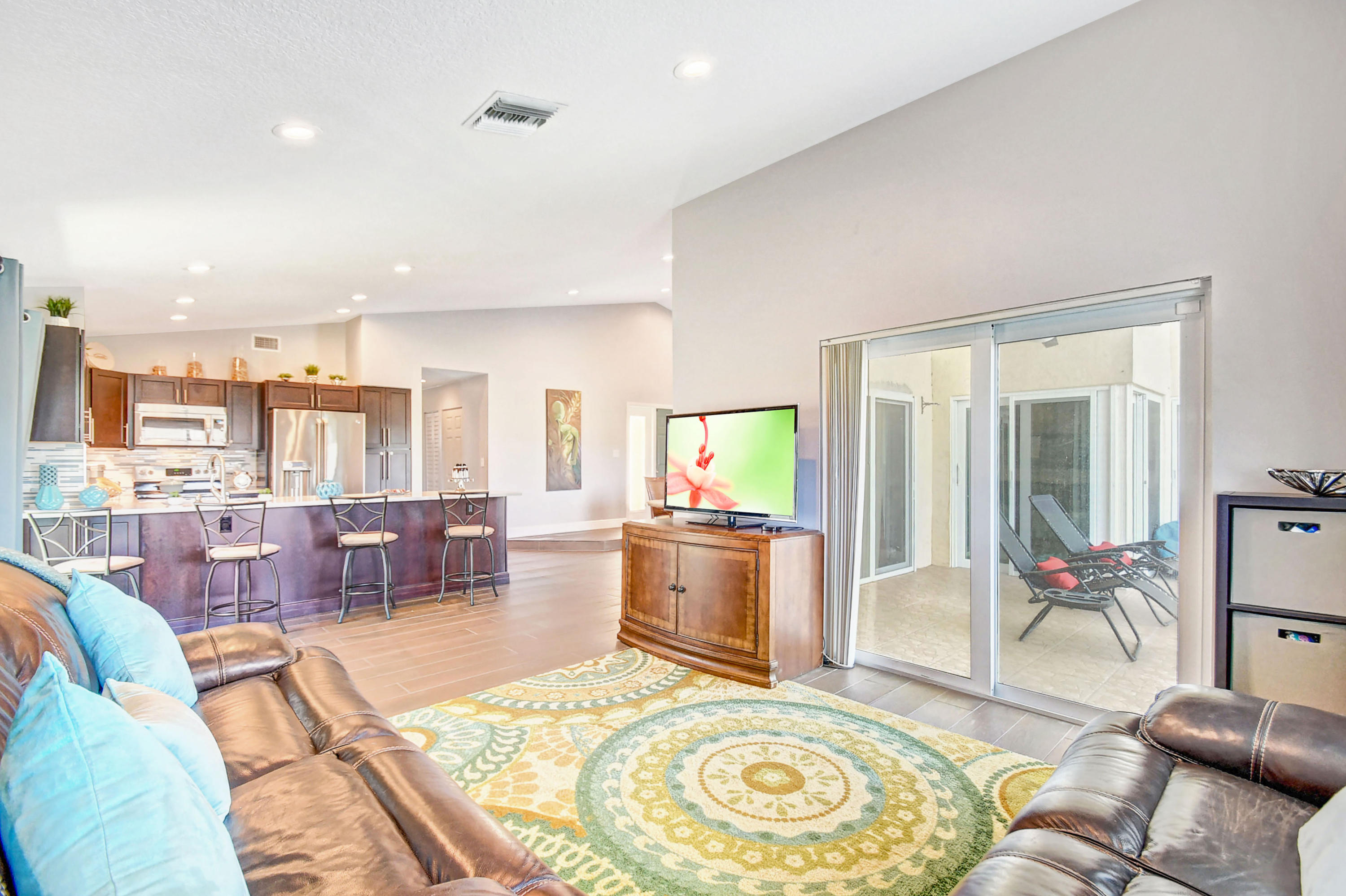21050 Rustlewood Avenue Boca Raton, FL 33428 - Photo 15 of 44 Family Room