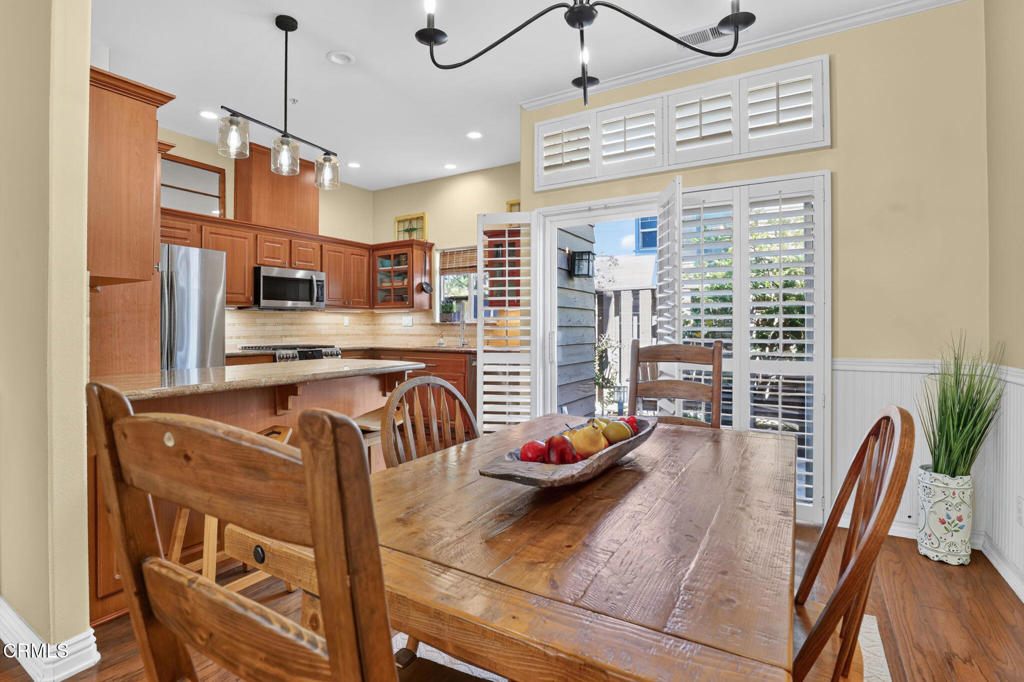 306 Alpine Street, Unit 5 Pasadena, CA 91106 - Photo 11 of 36 19-web-or-mls-306 Alpine St_MEDIA360VR-1
