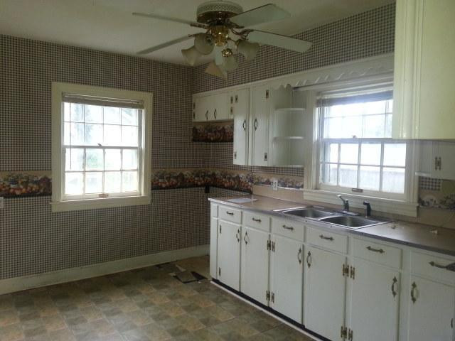 306 Lexington Road Lancaster, KY 40444 - Photo 10 of 11 Photo 10