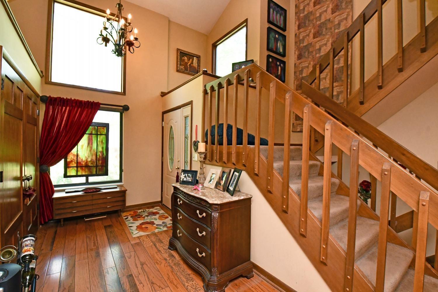 6403 Roth Ridge Drive Loveland, OH 45140 - Photo 6 of 46 Gallery Image 6