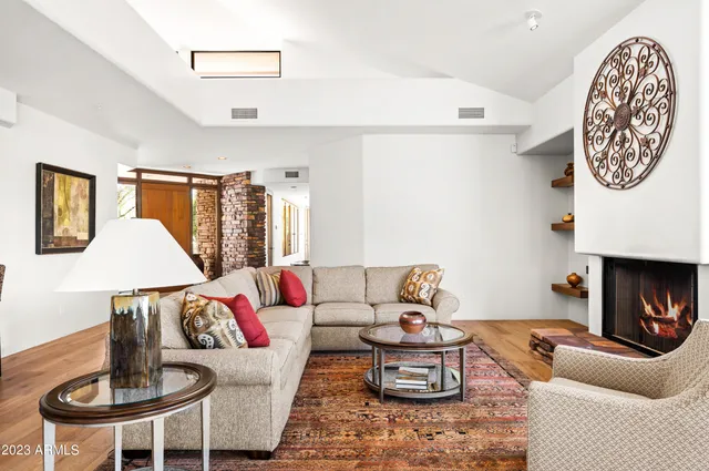 $15,000 | 10010 East Taos Drive, Scottsdale, AZ 85262