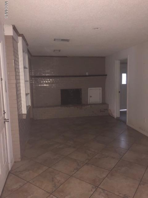 6200 Elder Ferry Road Moss Point, MS 39563 - Photo 14 of 25 IMG_0951