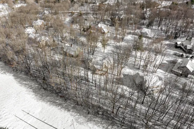 $574,900 | 6147 Autumn Ridge, Richland, MI 49083