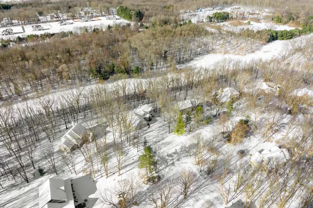 $574,900 | 6147 Autumn Ridge, Richland, MI 49083