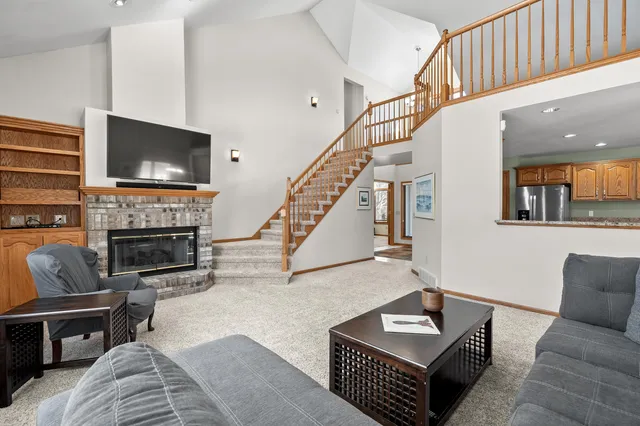 $574,900 | 6147 Autumn Ridge, Richland, MI 49083