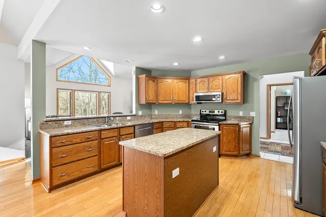 $574,900 | 6147 Autumn Ridge, Richland, MI 49083