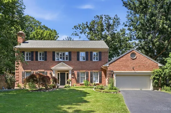 $799,000 | 8380 Susanwoods Court, Cincinnati, OH 45249
