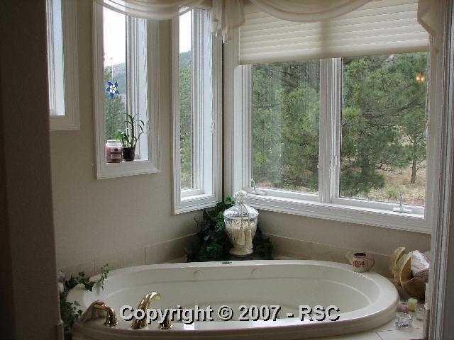 6325 Wilson Road Colorado Springs, CO 80919 - Photo 13 of 15