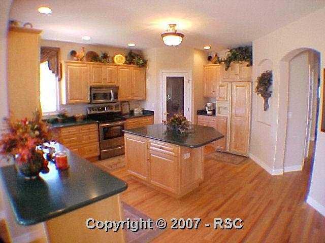 6325 Wilson Road Colorado Springs, CO 80919 - Photo 8 of 15