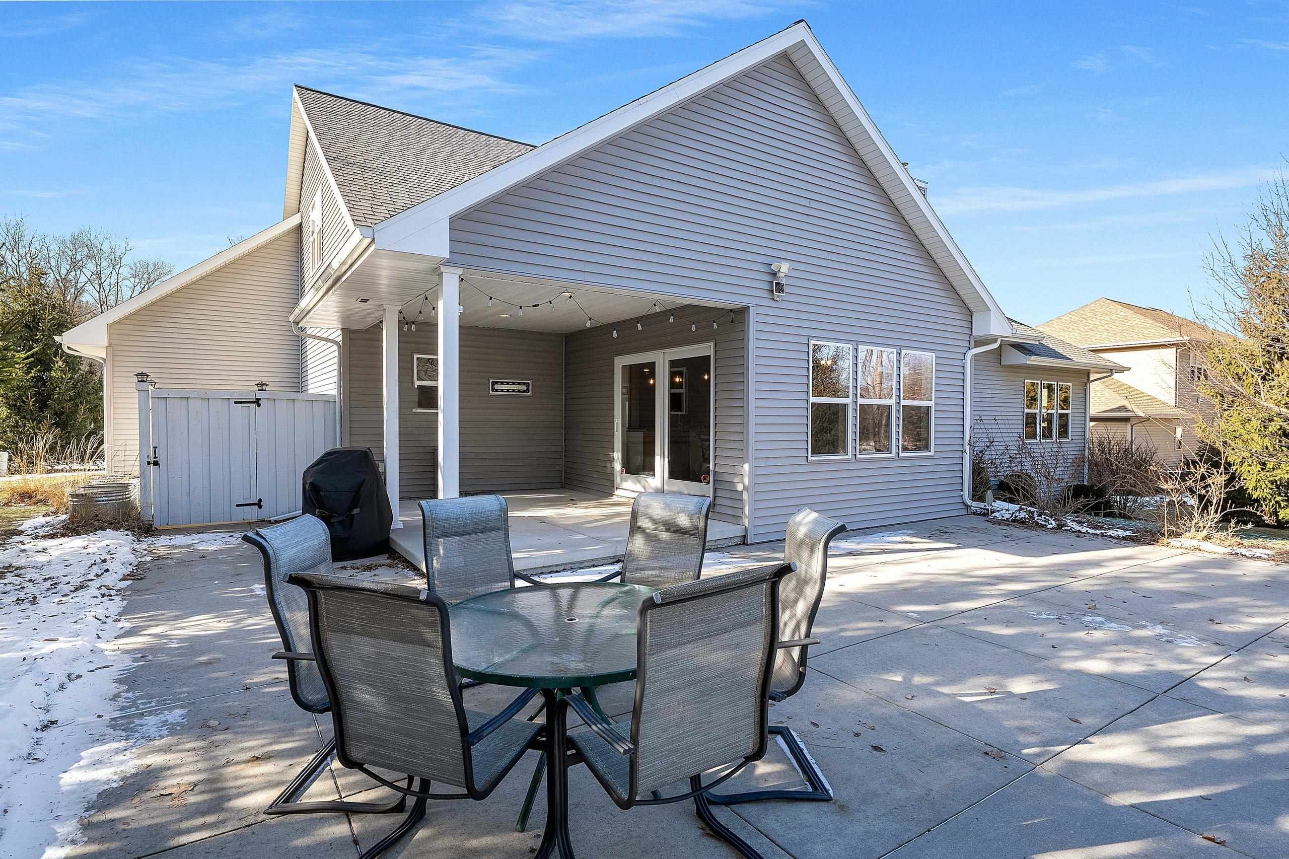 905 Red Fox Drive Green Bay, WI 54313 - Photo 19 of 88