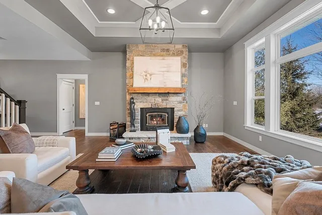 $775,000 | 905 Red Fox Drive, Green Bay, WI 54313