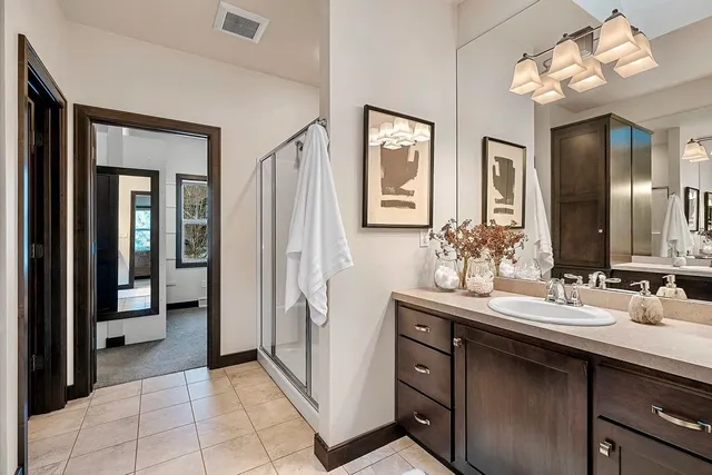 $775,000 | 905 Red Fox Drive, Green Bay, WI 54313