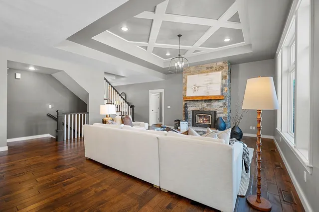 $775,000 | 905 Red Fox Drive, Green Bay, WI 54313