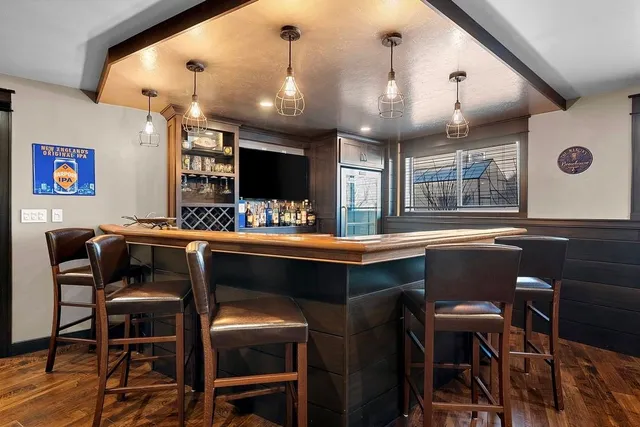 $775,000 | 905 Red Fox Drive, Green Bay, WI 54313