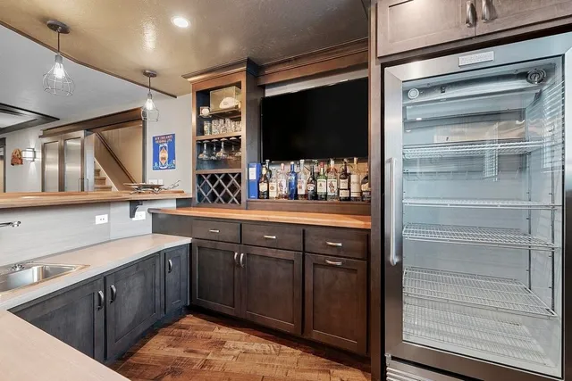 $775,000 | 905 Red Fox Drive, Green Bay, WI 54313