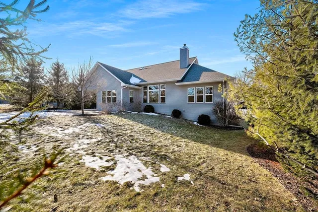 $775,000 | 905 Red Fox Drive, Green Bay, WI 54313