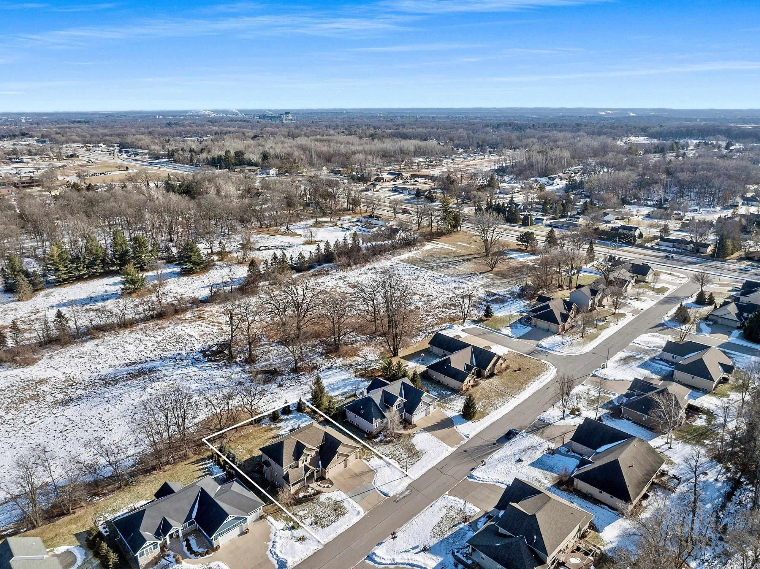 905 Red Fox Drive Green Bay, WI 54313 - Photo 80 of 88