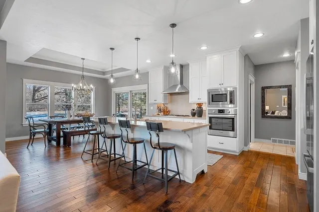 $775,000 | 905 Red Fox Drive, Green Bay, WI 54313