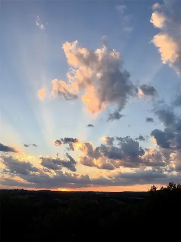 $875,000 | 4804 Ranch Road 2222, Austin, TX 78731