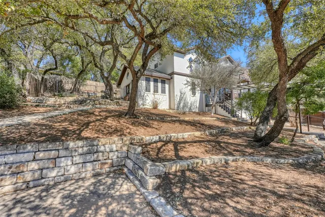 $875,000 | 4804 Ranch Road 2222, Austin, TX 78731